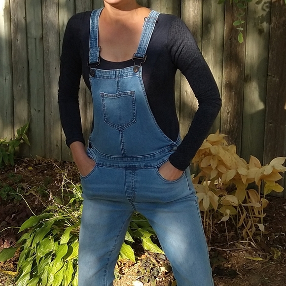 Size Xs blue jean overalls - Picture 3 of 17